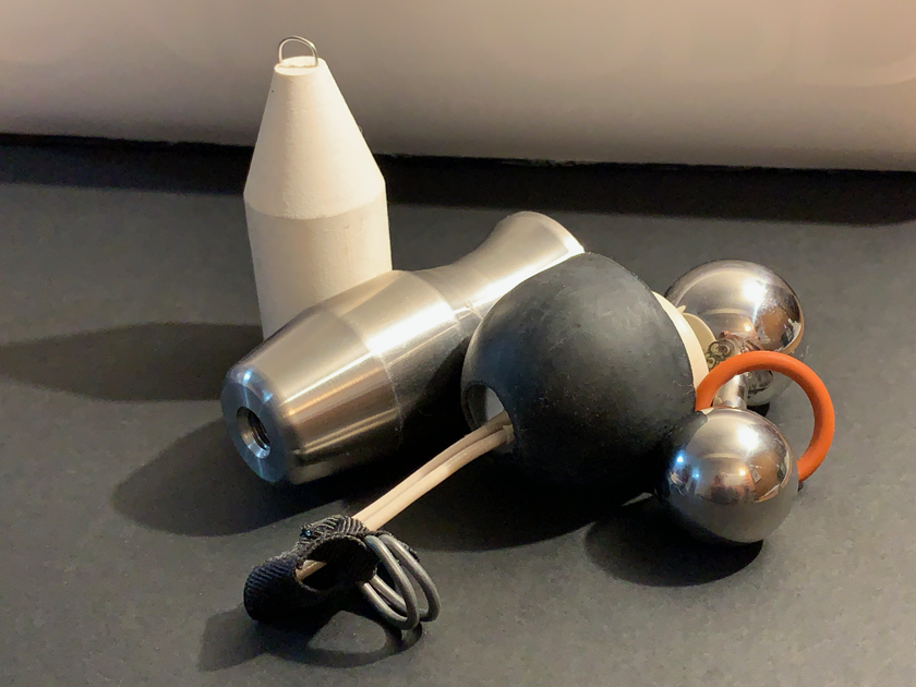 restoration devices